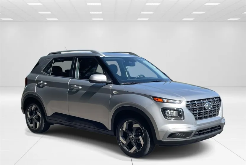 2023 Hyundai Venue SEL Limited photo 1