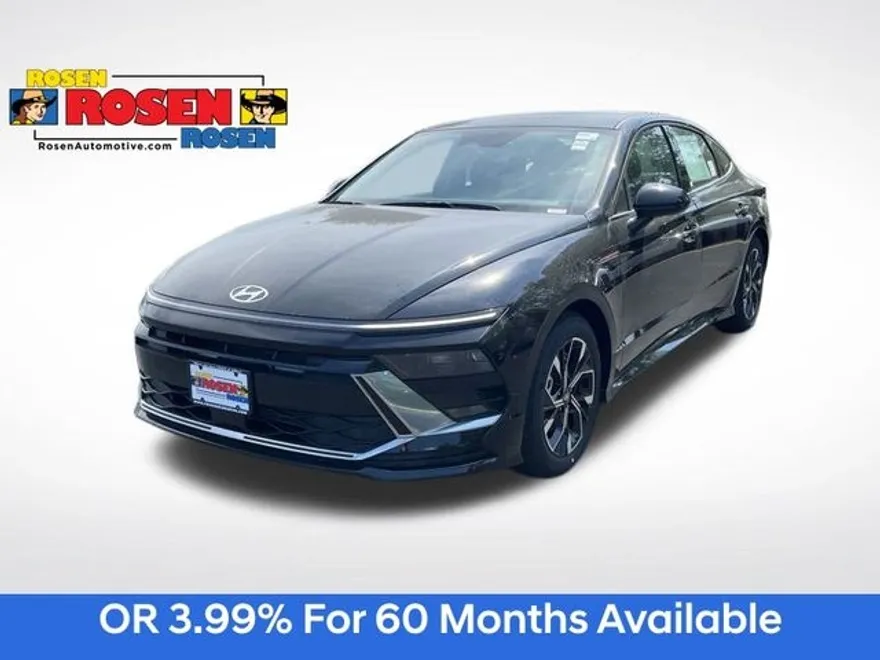 2025 Hyundai Sonata SEL photo 1