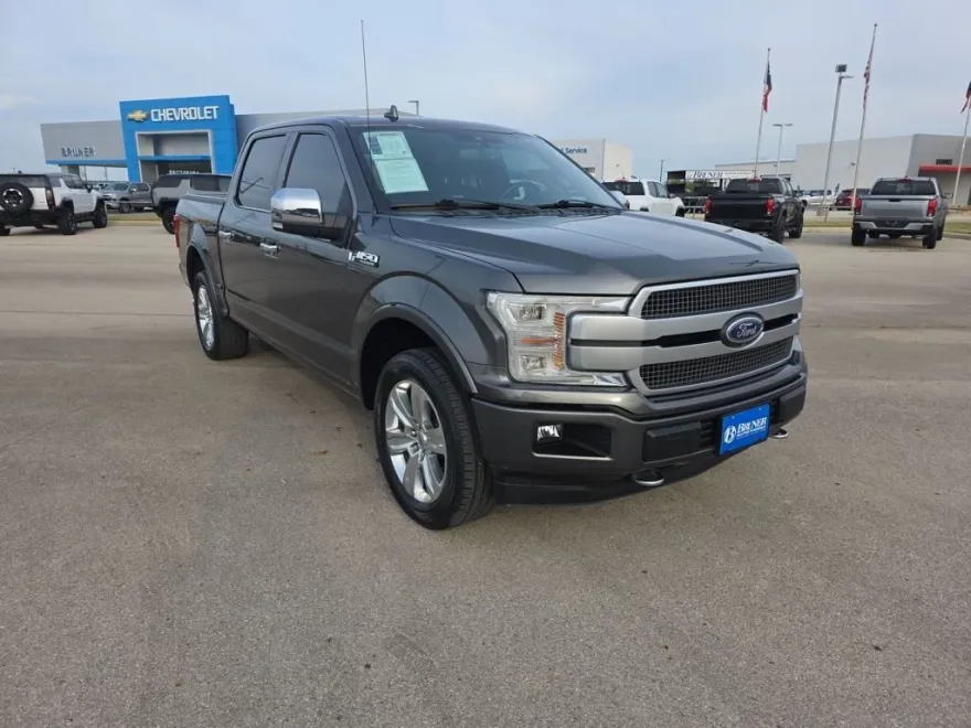 2018 Ford F-150 Platinum photo 1