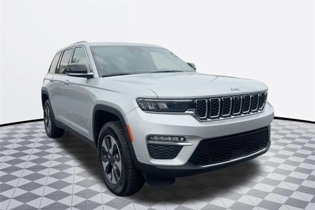 2024 Jeep Grand Cherokee Limited 4xe photo 1