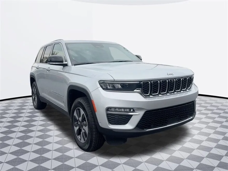 2024 Jeep Grand Cherokee Limited 4xe photo 1