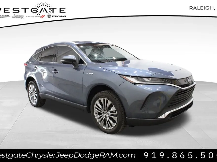 2021 Toyota Venza LE photo 1