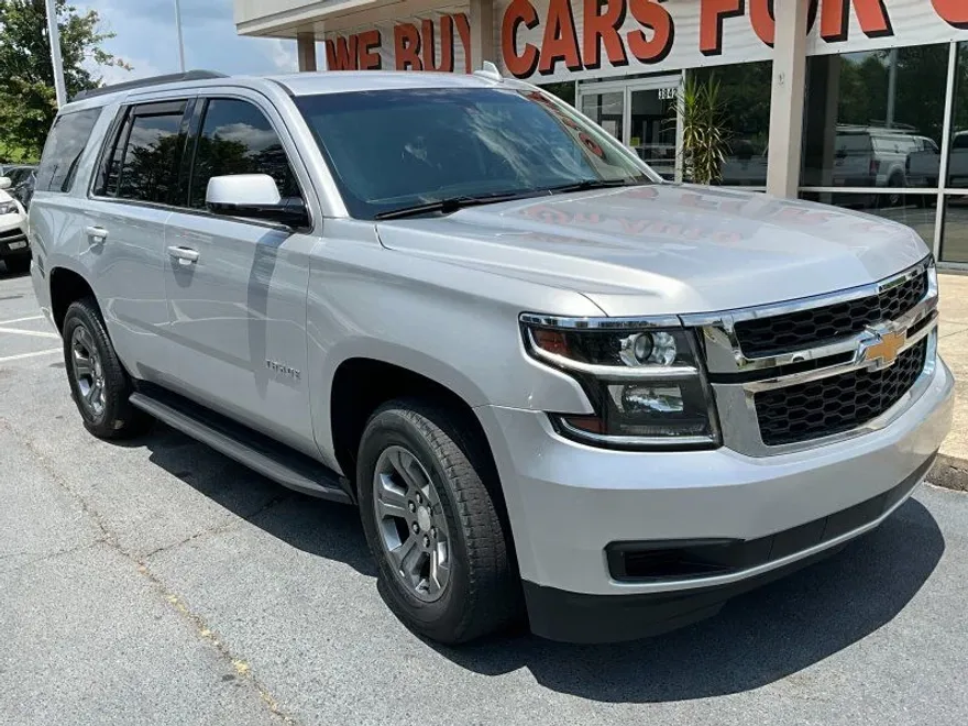 2018 Chevrolet Tahoe LS photo 1