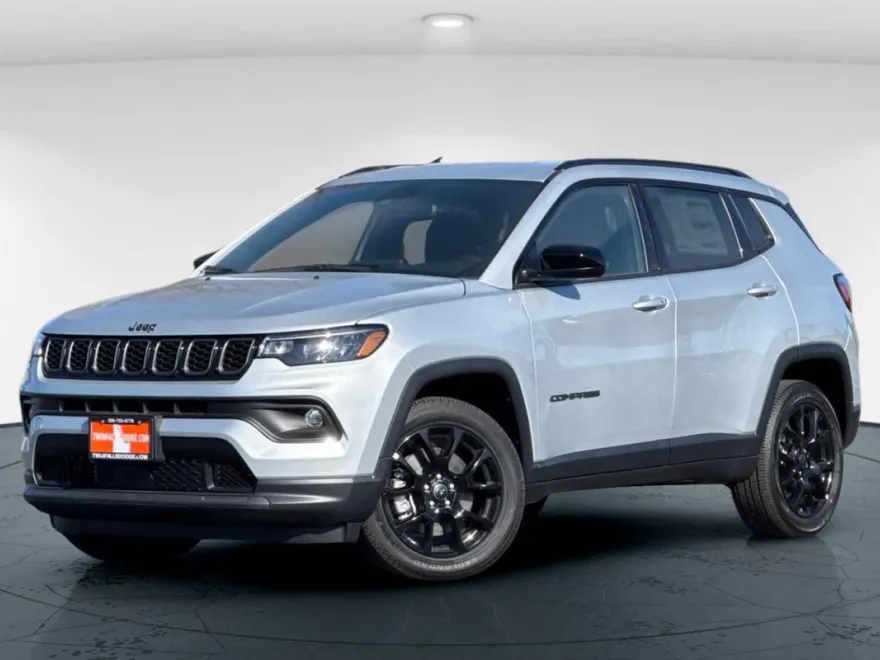 2025 Jeep Compass North Edition Latitude photo 1