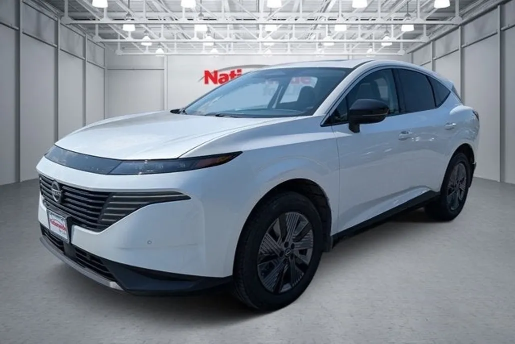 2025 Nissan Murano SL photo 1