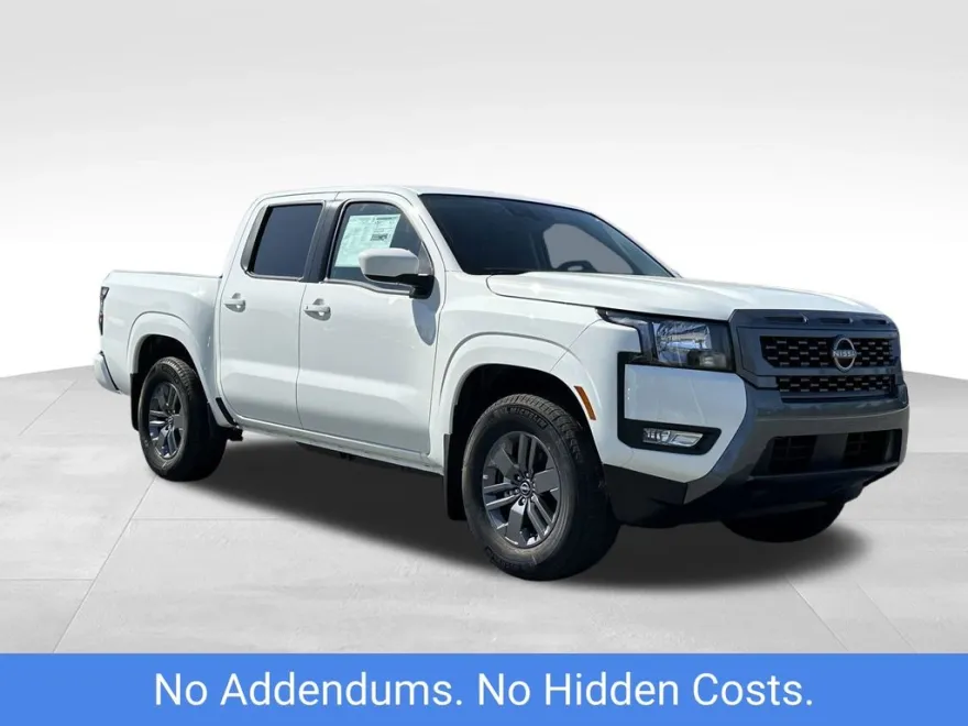 2025 Nissan Frontier SV photo 1