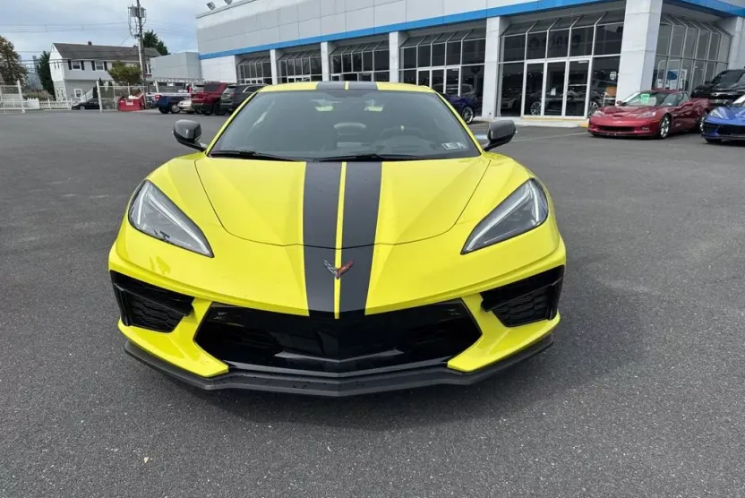 2023 Chevrolet Corvette Stingray Convertible 3LT photo 1