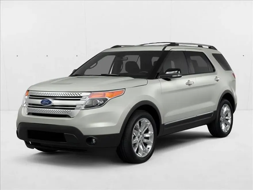 2014 Ford Explorer XLT photo 1