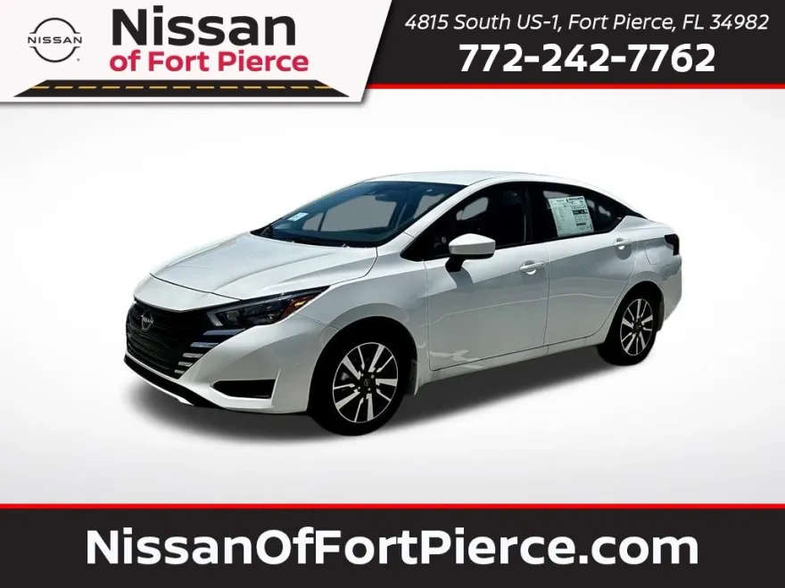2025 Nissan Versa SV photo 1