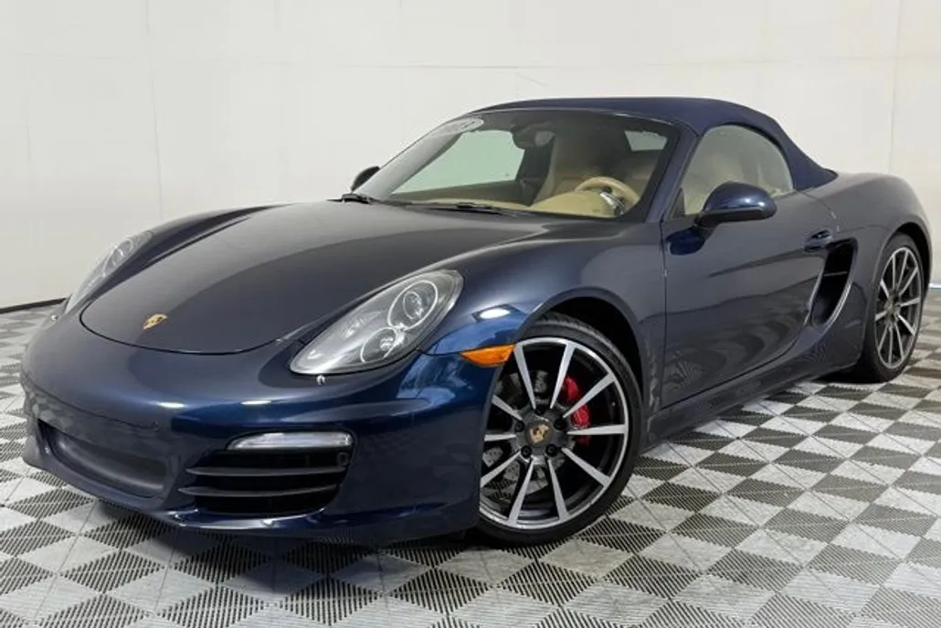 2013 Porsche Boxster S photo 1