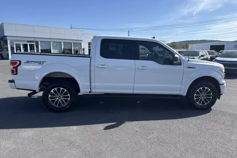 2019 Ford F-150 XLT photo 1