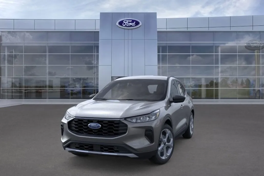 2025 Ford Escape ST-Line photo 1