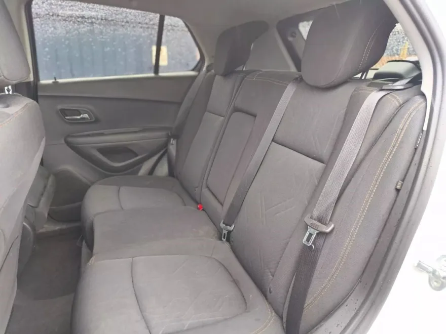 2017 Chevrolet Trax LT photo 11