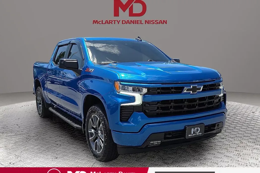 2022 Chevrolet Silverado 1500 RST photo 1