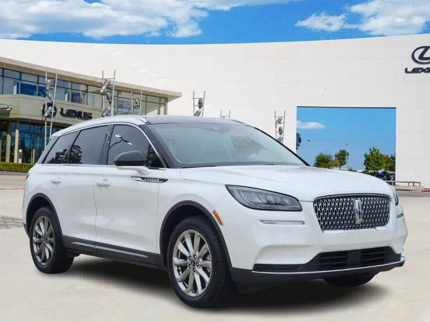 2021 Lincoln Corsair Standard photo 1