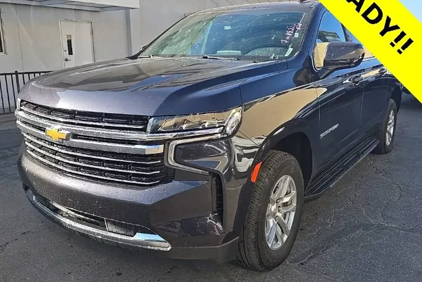 2024 Chevrolet Suburban LT photo 1