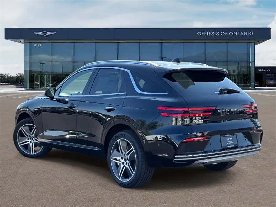 2026 Genesis Electrified GV70 Advanced photo 1
