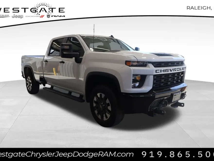 2021 Chevrolet Silverado 2500HD Custom photo 1