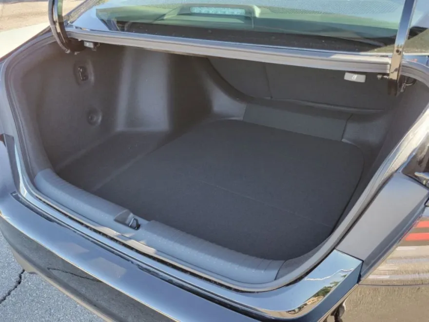 2024 Honda Accord 1.5T EX photo 1
