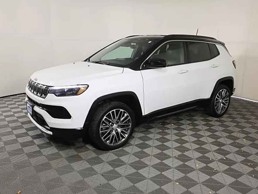2023 Jeep Compass Limited photo 1
