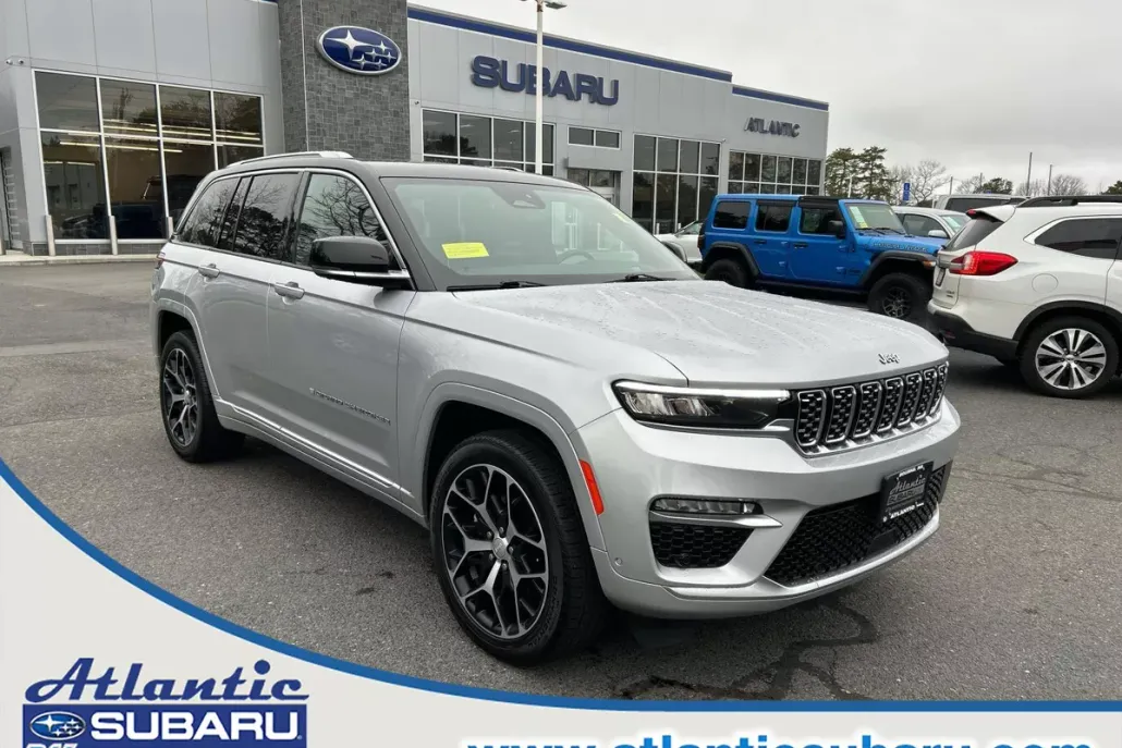 2023 Jeep Grand Cherokee Summit Reserve photo 1