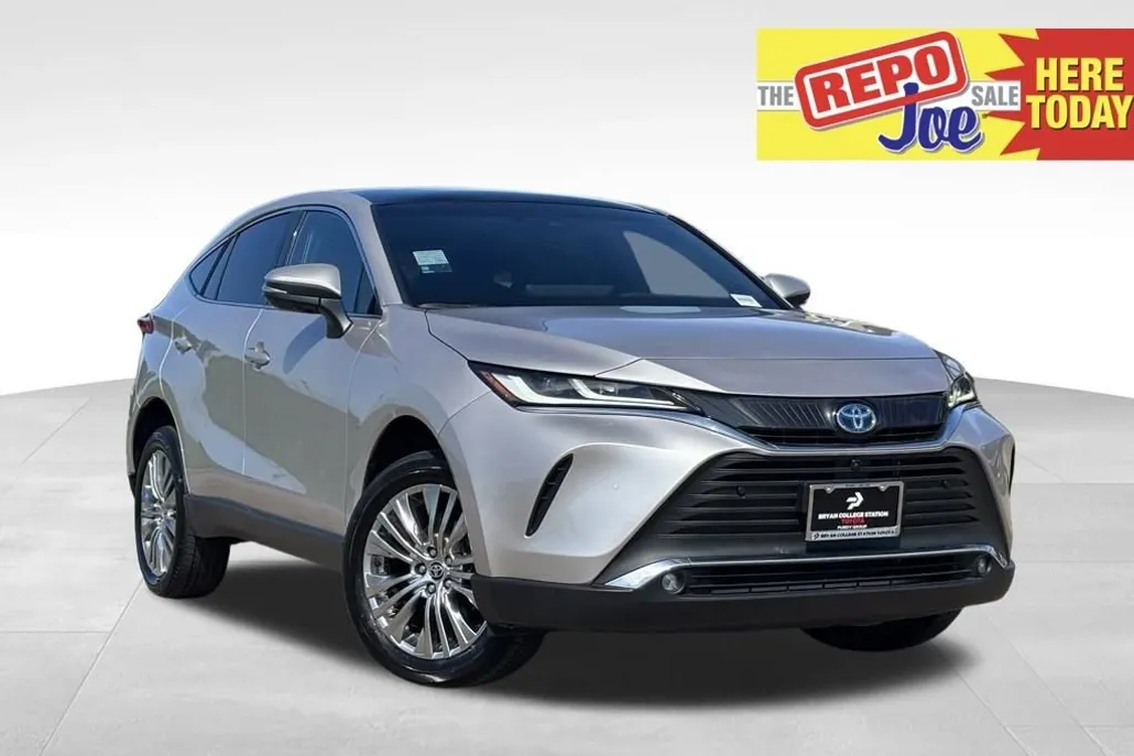 2024 Toyota Venza Limited photo 1