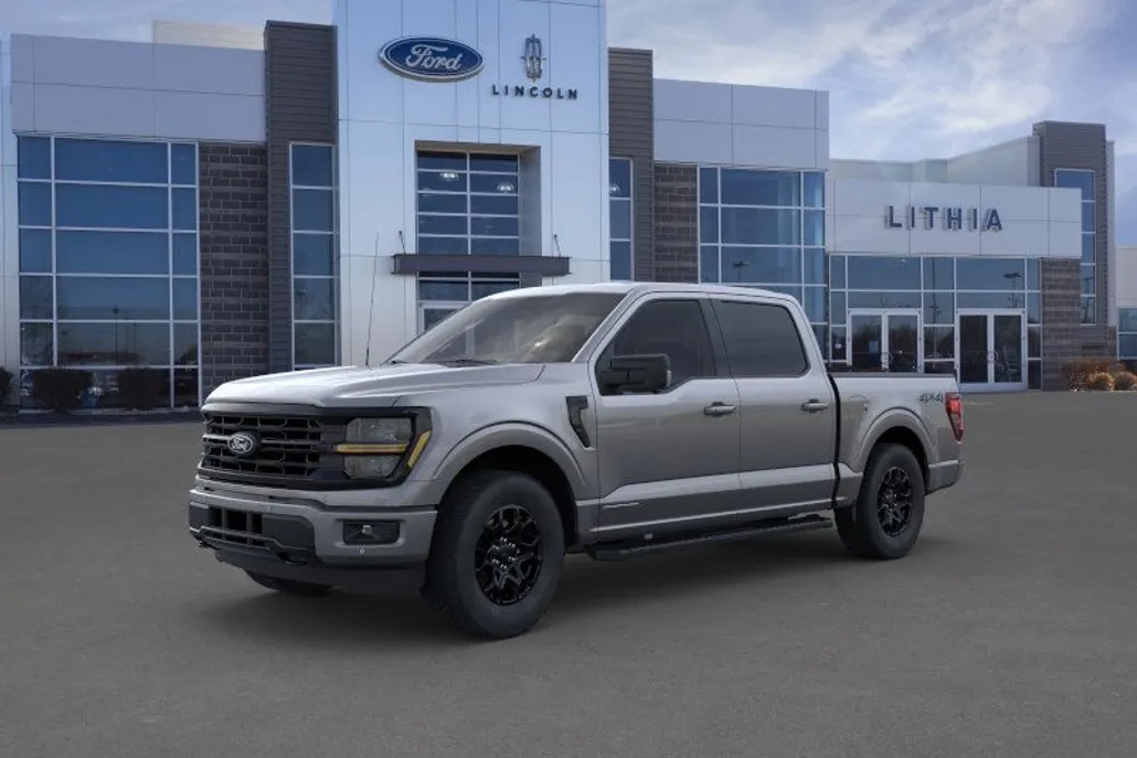 2025 Ford F-150 XLT photo 1