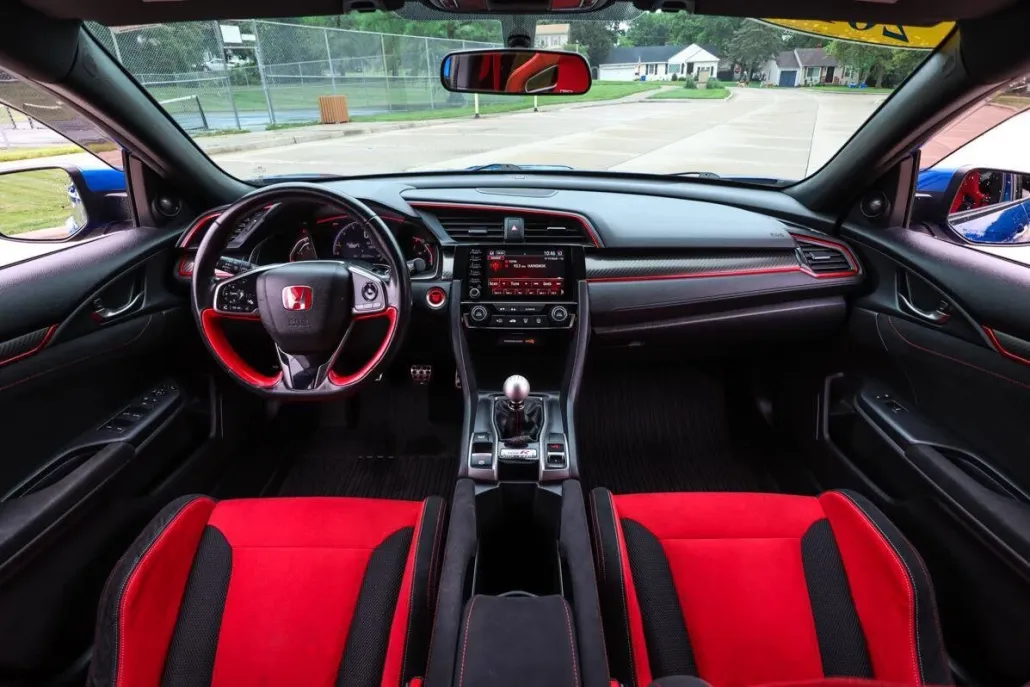 2019 Honda Civic Type R Touring photo 1
