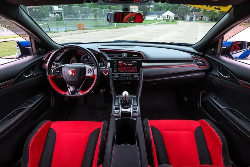 2019 Honda Civic Type R Touring photo 1