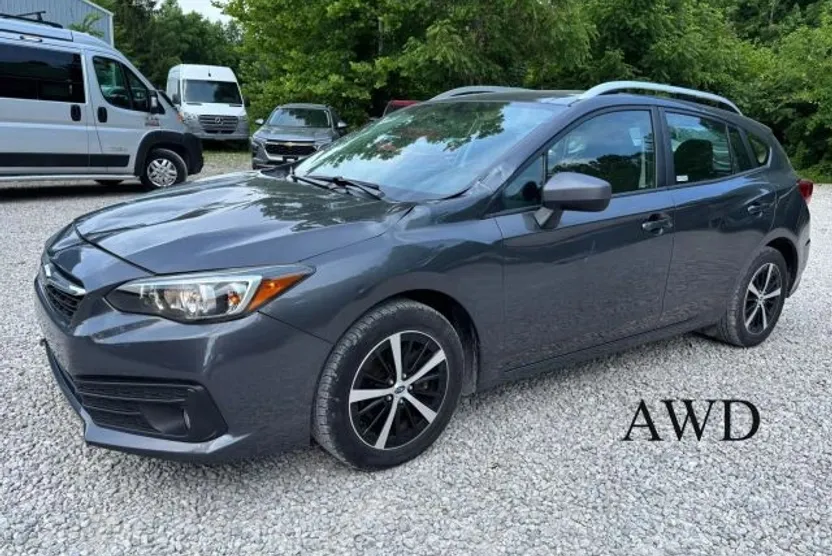 2022 Subaru Impreza Premium photo 1