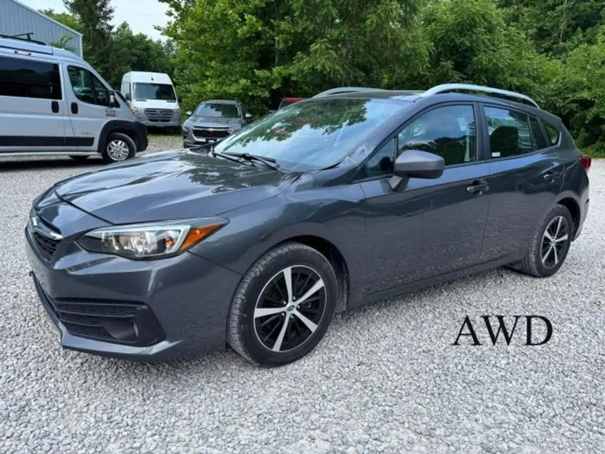 2022 Subaru Impreza Premium photo 1