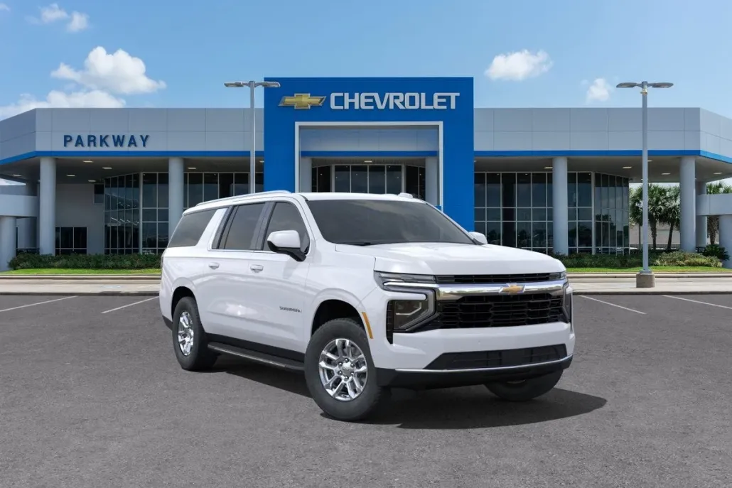 2025 Chevrolet Suburban LS photo 1
