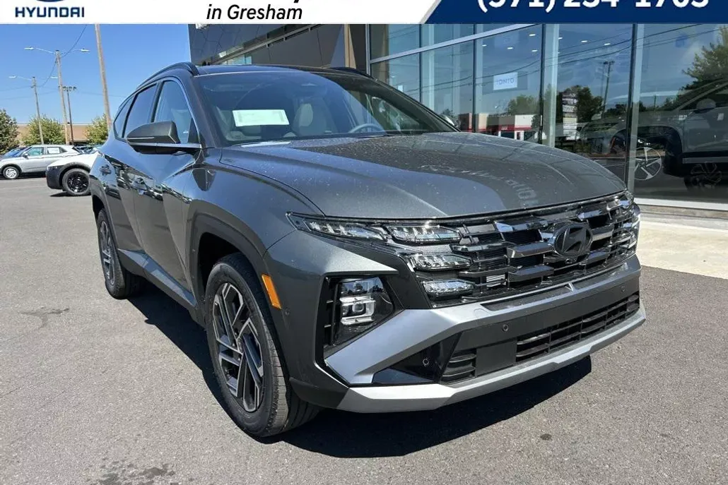 2025 Hyundai Tucson Hybrid Limited photo 1