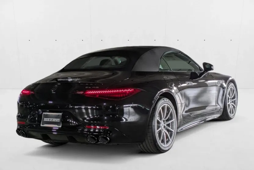 2026 Mercedes Benz SL AMG 43 photo 1