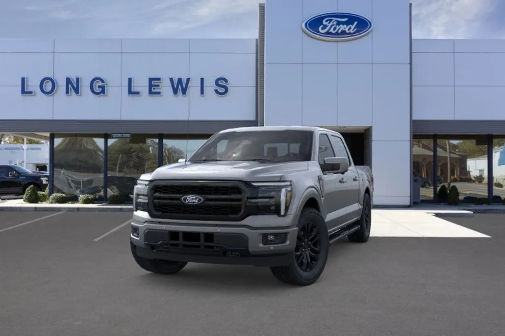 2025 Ford F-150 Lariat photo 1