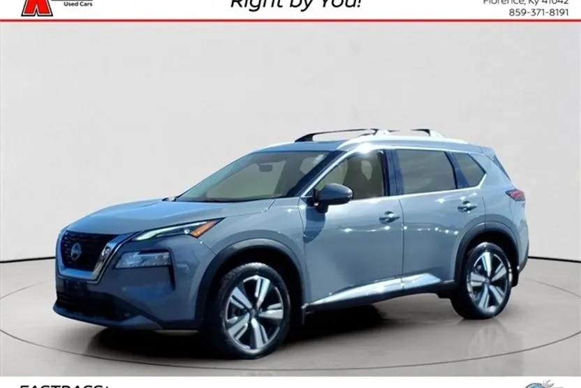 2022 Nissan Rogue SL photo 1