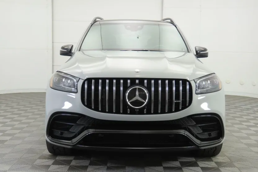 2025 Mercedes Benz GLS 63 AMG 4MATIC photo 1