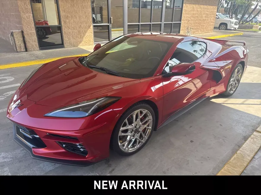 2024 Chevrolet Corvette Stingray 2LT photo 1