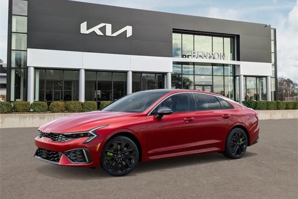2026 Kia K5 GT photo 1