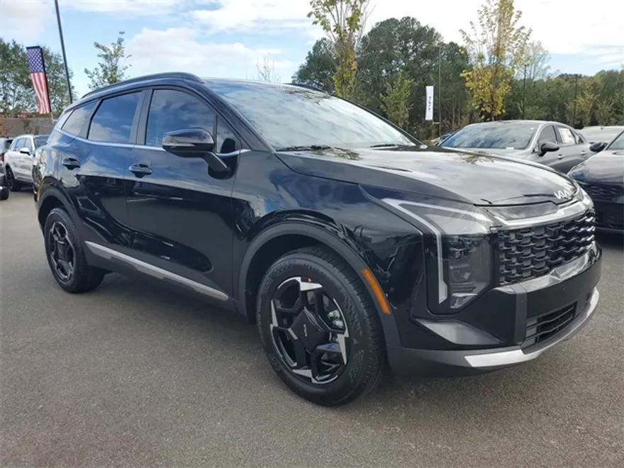 2026 Kia Sportage EX photo 1