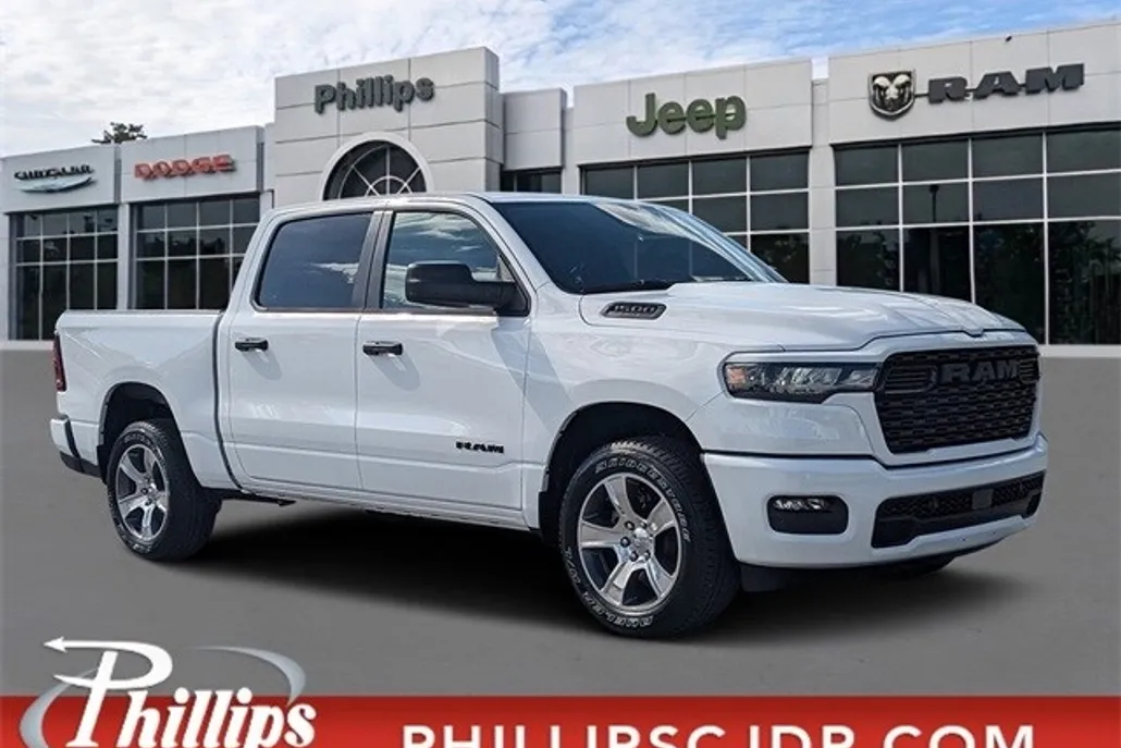 2025 Ram 1500 Tradesman photo 1