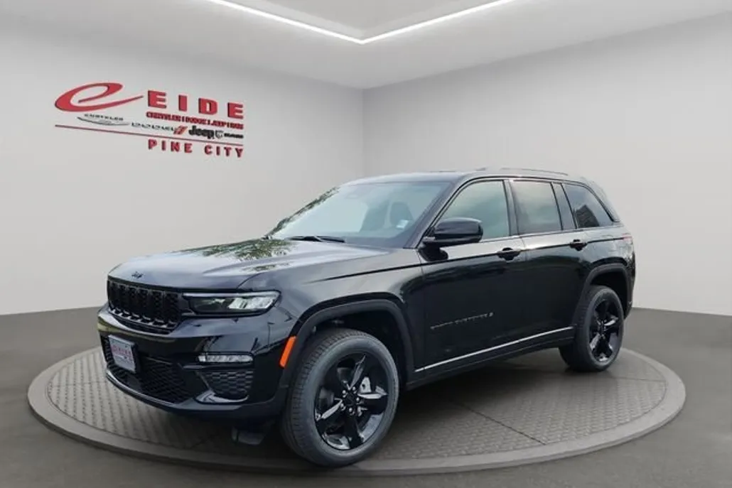 2025 Jeep Grand Cherokee Limited photo 1