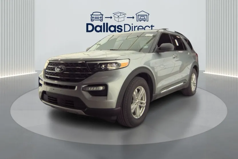 2022 Ford Explorer XLT photo 1