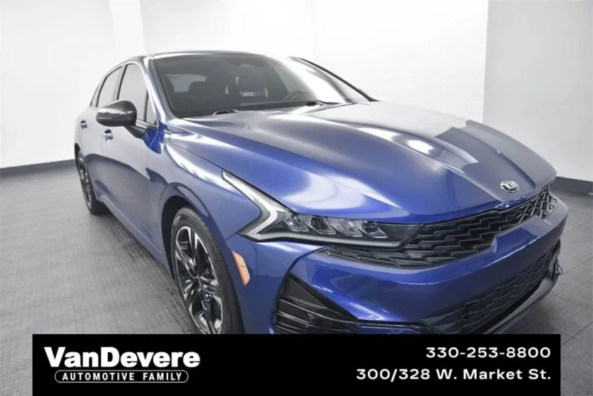 2021 Kia K5 GT-Line photo 1
