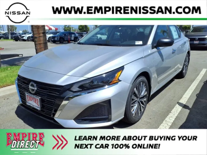 2025 Nissan Altima SV photo 1