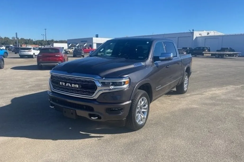 2023 Ram 1500 Limited photo 1