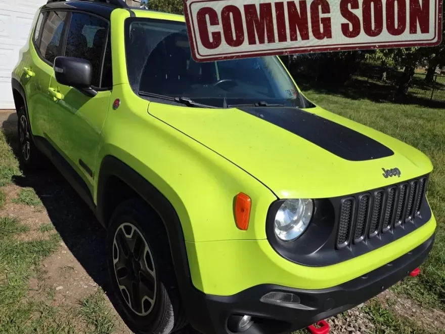2017 Jeep Renegade Trailhawk photo 1