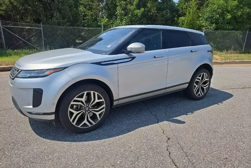 2020 Land Rover Range Rover Evoque SE photo 1