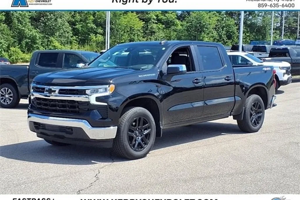2024 Chevrolet Silverado 1500 LT photo 1