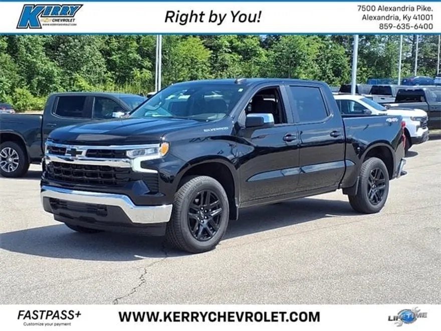 2024 Chevrolet Silverado 1500 LT photo 1